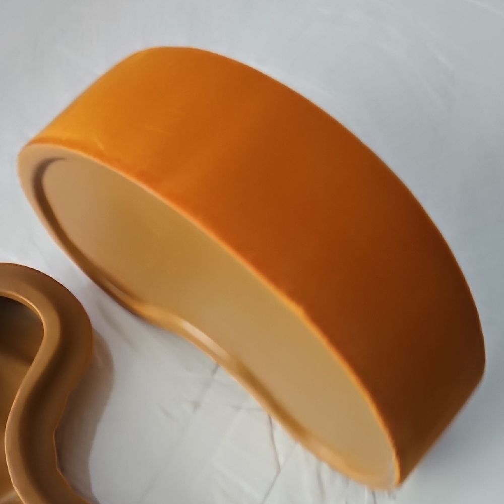 2** Croissant-Shell-Shaped Decorative Catch-All Storage - Picture 7 of 12